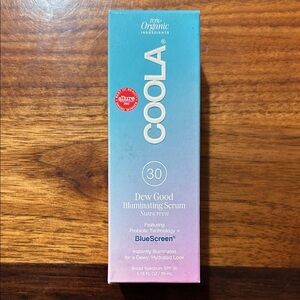 COOLA Dew Good Illuminating Serum SPF 30 - Blue to Pink Gradient